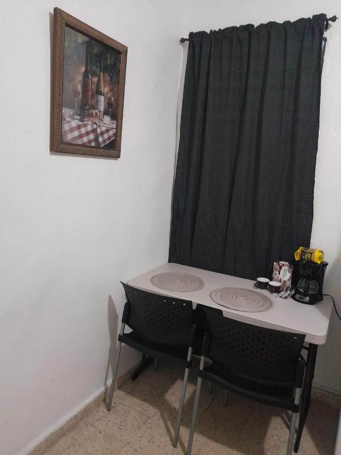 Hermoso Apartamento Frente Aeropuerto De Isla Verde 산후안 외부 사진